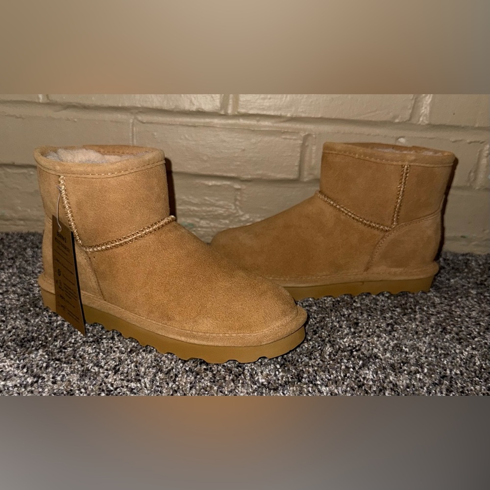 BearPaw “Alyssa Iced Coffee” Boots